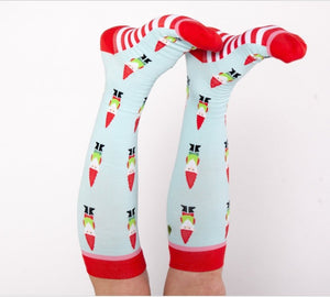 Garden Gnomes Holiday Socks (Womens 6-12/Mens 5-11) - Saratoga Botanicals, LLC